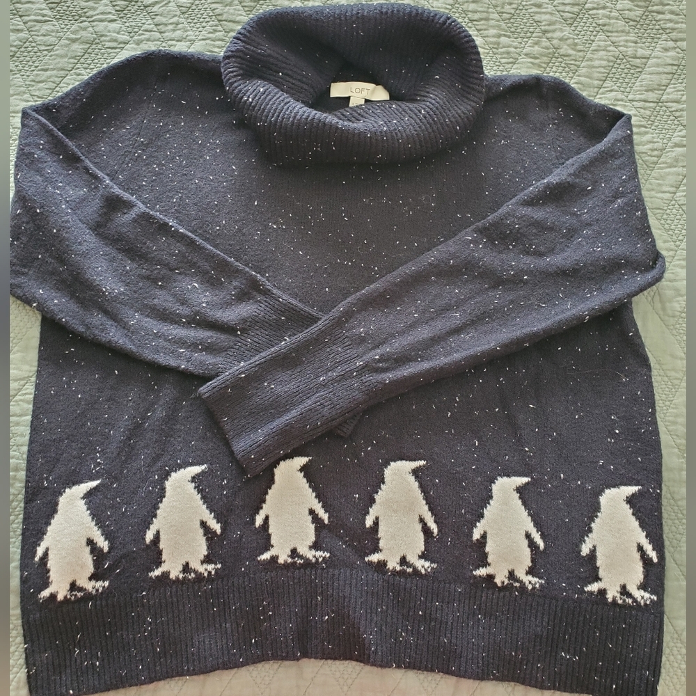 Soft Navy Sweater with Penguin Design